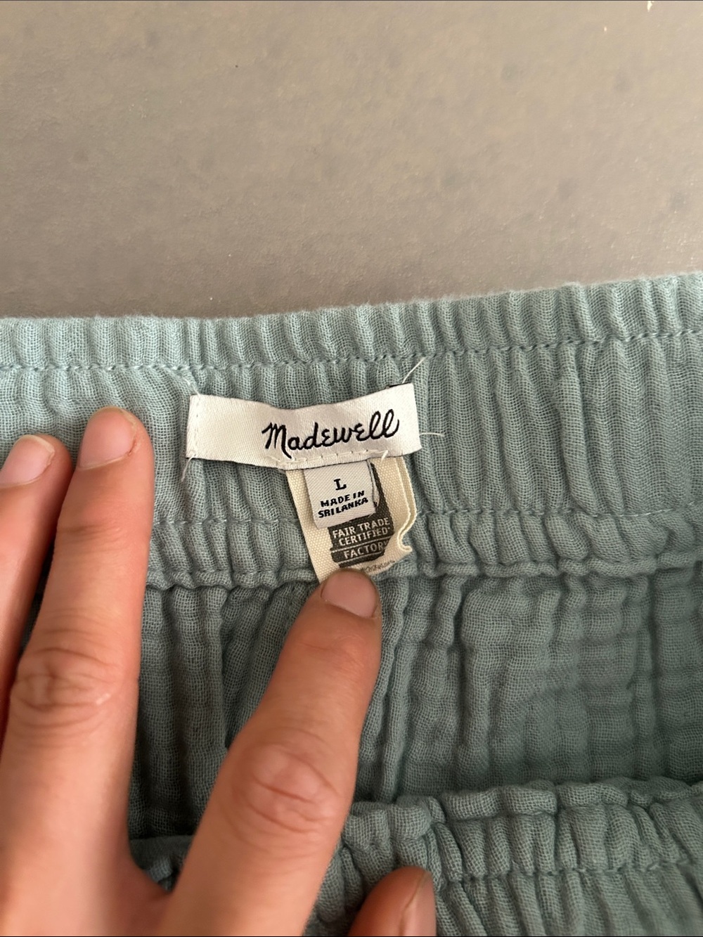 Madewell Relaxed Crinkled Pants in Sage Green - Picture 2 of 4